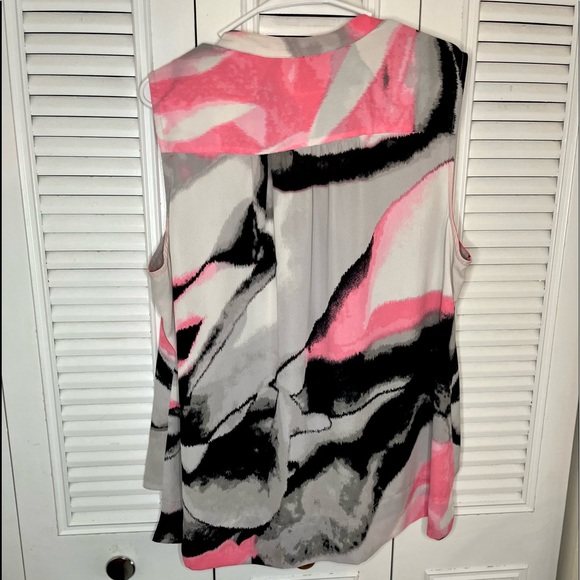 Pretty hi-lo sleeveless top size 2oW - Picture 16 of 16